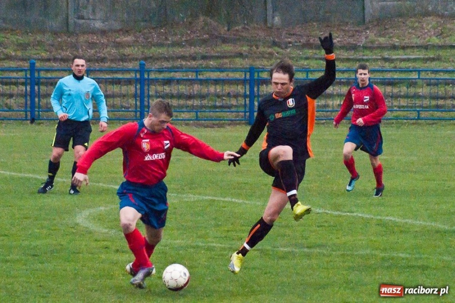 Zdjęcie w galerii na portalu naszraciborz.pl: Unia zgasiła Iskrę z Pszczyny wiadomości z regionu