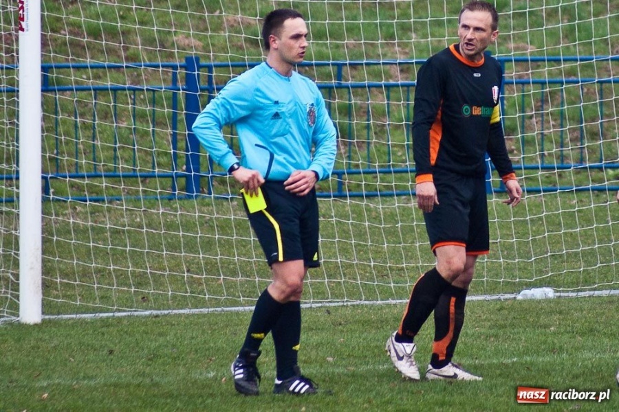 Zdjęcie w galerii na portalu naszraciborz.pl: Unia zgasiła Iskrę z Pszczyny wiadomości z regionu