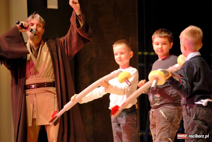 Zdjęcie w galerii na portalu naszraciborz.pl: Mali Jedi walczyli w RCK-u wiadomości z regionu