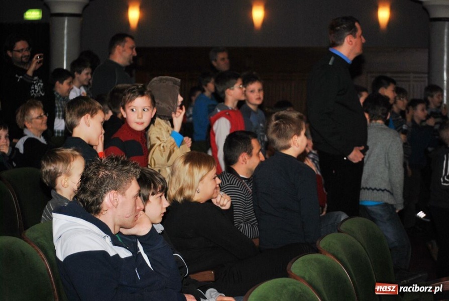Zdjęcie w galerii na portalu naszraciborz.pl: Mali Jedi walczyli w RCK-u wiadomości z regionu