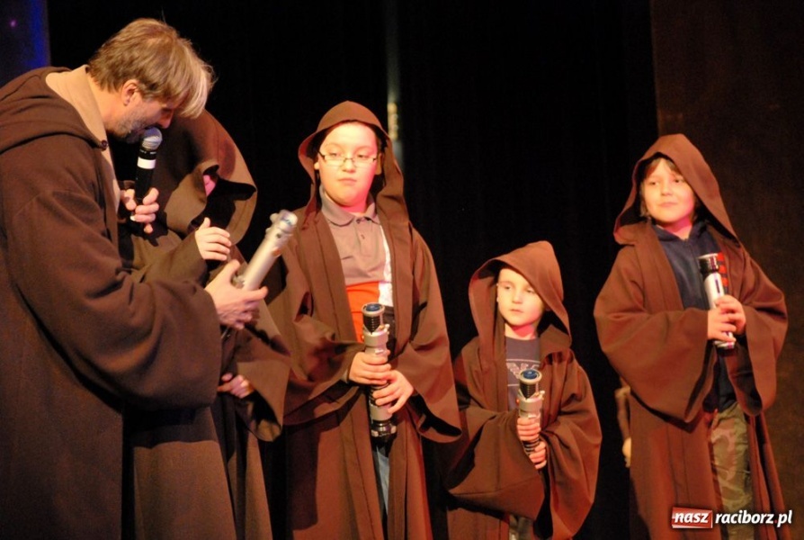 Zdjęcie w galerii na portalu naszraciborz.pl: Mali Jedi walczyli w RCK-u wiadomości z regionu