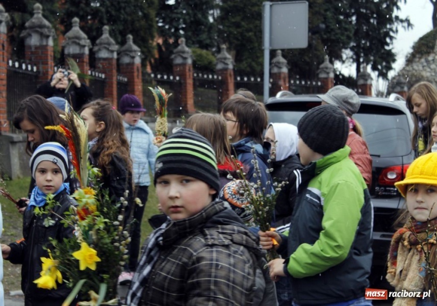Zdjęcie w galerii na portalu naszraciborz.pl: Niedziela Palmowa w Brzeziu wiadomości z regionu