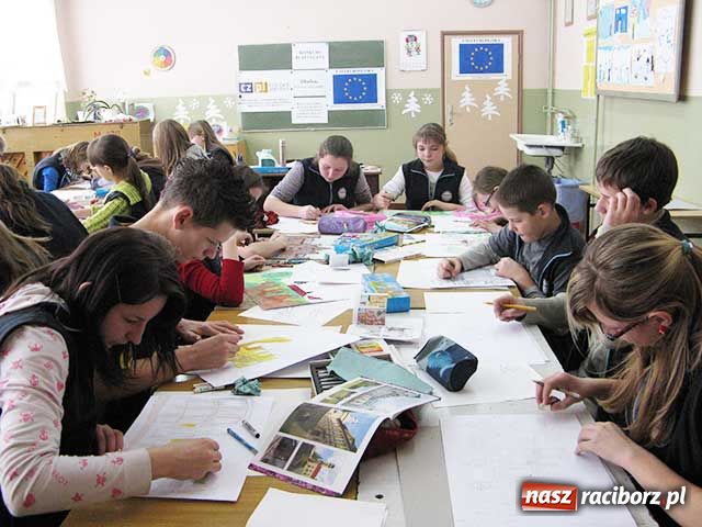 Zdjęcie w galerii na portalu naszraciborz.pl: Przekraczamy granice wiadomości z regionu