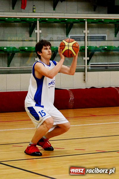 Zdjęcie w galerii na portalu naszraciborz.pl: Już tylko kolejka przed fazą play-off wiadomości z regionu