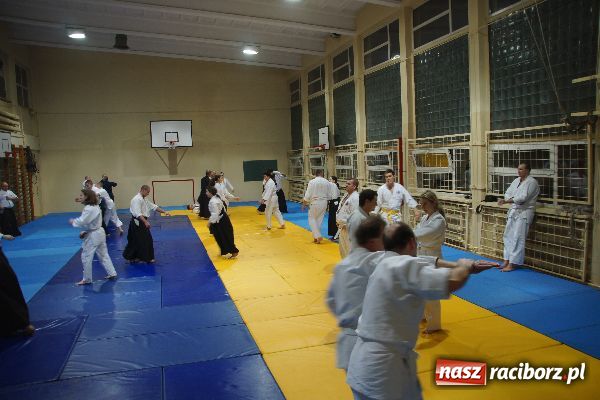 Zdjęcie w galerii na portalu naszraciborz.pl: Mistrzowie sztuk walk byli w Raciborzu wiadomości z regionu