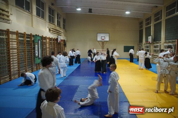 Zdjęcie w galerii na portalu naszraciborz.pl: Mistrzowie sztuk walk byli w Raciborzu wiadomości z regionu