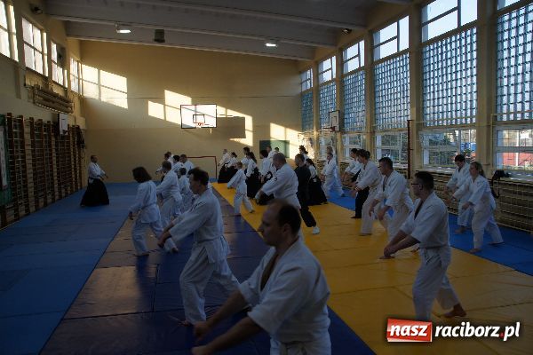 Zdjęcie w galerii na portalu naszraciborz.pl: Mistrzowie sztuk walk byli w Raciborzu wiadomości z regionu
