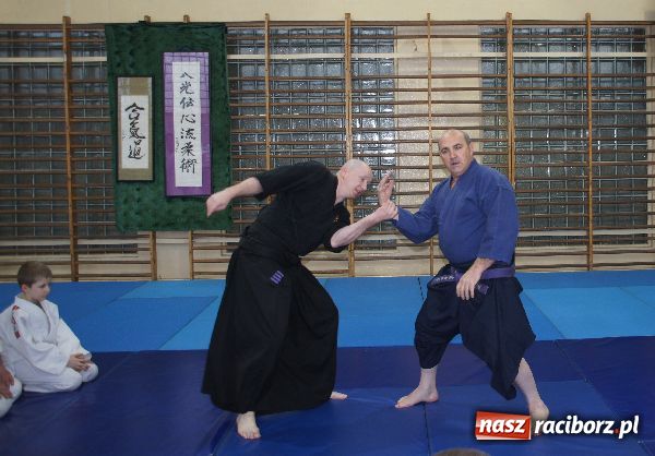 Zdjęcie w galerii na portalu naszraciborz.pl: Mistrzowie sztuk walk byli w Raciborzu wiadomości z regionu
