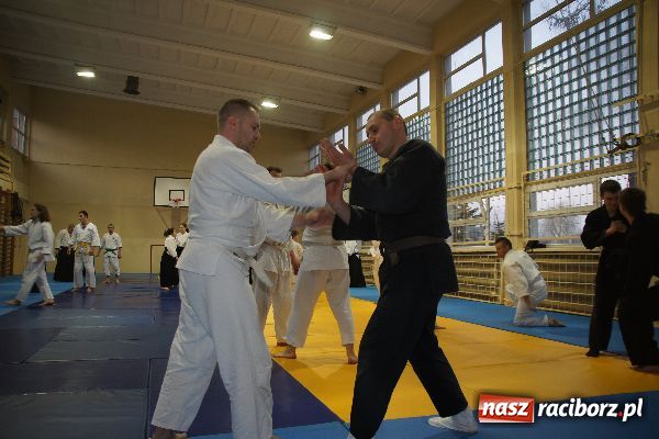 Zdjęcie w galerii na portalu naszraciborz.pl: Mistrzowie sztuk walk byli w Raciborzu wiadomości z regionu