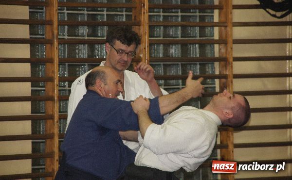 Zdjęcie w galerii na portalu naszraciborz.pl: Mistrzowie sztuk walk byli w Raciborzu wiadomości z regionu