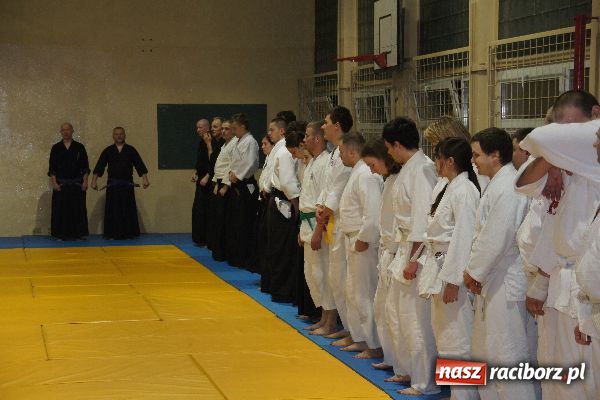 Zdjęcie w galerii na portalu naszraciborz.pl: Mistrzowie sztuk walk byli w Raciborzu wiadomości z regionu