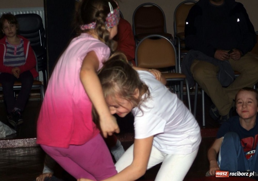 Zdjęcie w galerii na portalu naszraciborz.pl: Młodzi adepci ju-jitsu w Krzanowicach wiadomości z regionu