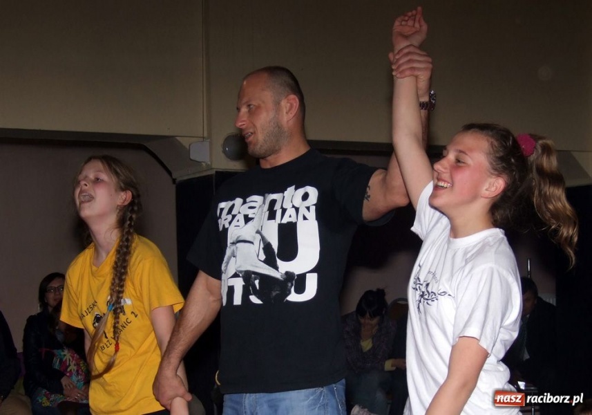 Zdjęcie w galerii na portalu naszraciborz.pl: Młodzi adepci ju-jitsu w Krzanowicach wiadomości z regionu