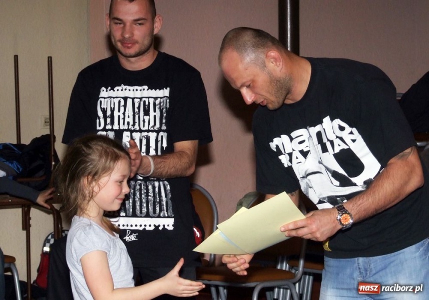 Zdjęcie w galerii na portalu naszraciborz.pl: Młodzi adepci ju-jitsu w Krzanowicach wiadomości z regionu