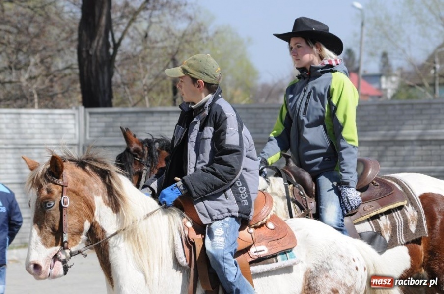 Zdjęcie w galerii na portalu naszraciborz.pl: Lider RAŚ konno w Pietrowicach Wielkich wiadomości z regionu