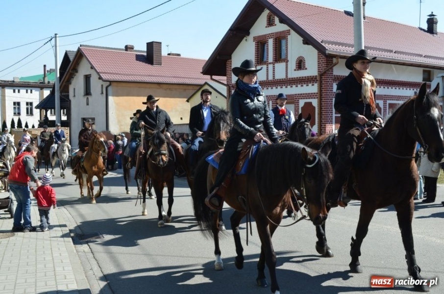 Zdjęcie w galerii na portalu naszraciborz.pl: Lider RAŚ konno w Pietrowicach Wielkich wiadomości z regionu