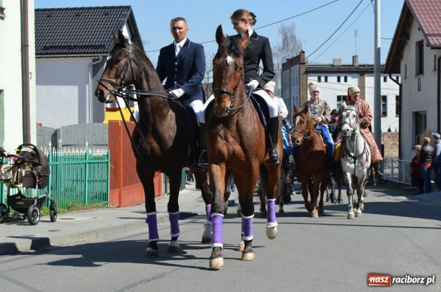 Zdjęcie w galerii na portalu naszraciborz.pl: Lider RAŚ konno w Pietrowicach Wielkich wiadomości z regionu
