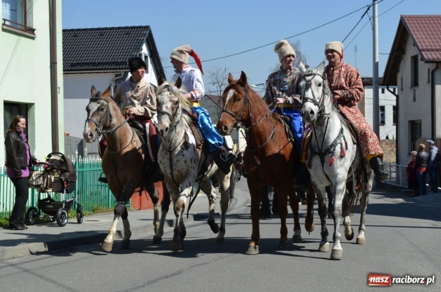 Zdjęcie w galerii na portalu naszraciborz.pl: Lider RAŚ konno w Pietrowicach Wielkich wiadomości z regionu