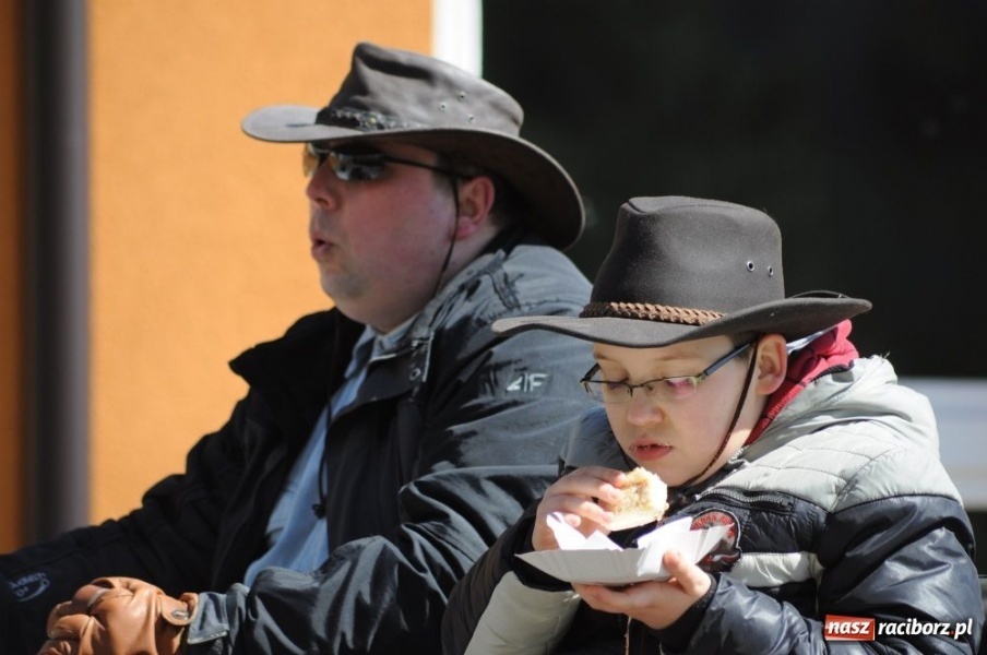 Zdjęcie w galerii na portalu naszraciborz.pl: Lider RAŚ konno w Pietrowicach Wielkich wiadomości z regionu