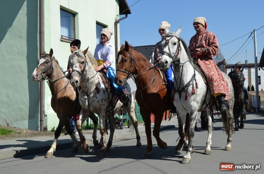Zdjęcie w galerii na portalu naszraciborz.pl: Lider RAŚ konno w Pietrowicach Wielkich wiadomości z regionu