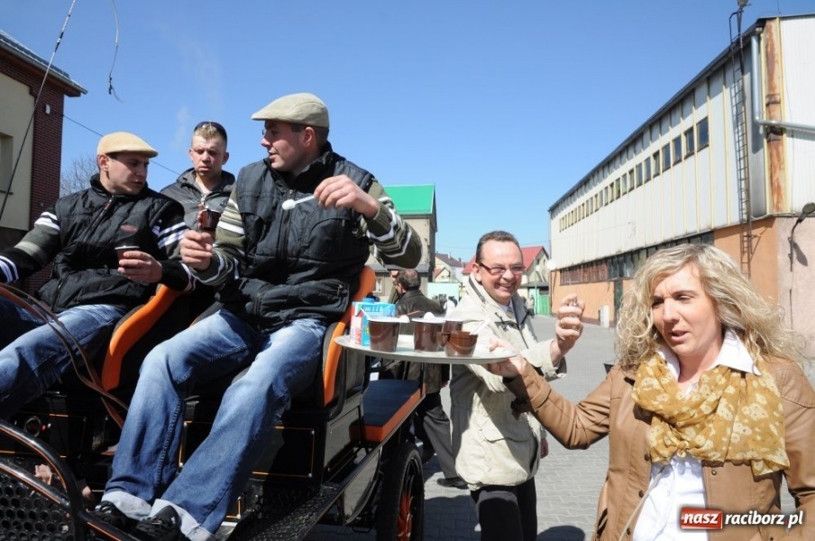 Zdjęcie w galerii na portalu naszraciborz.pl: Lider RAŚ konno w Pietrowicach Wielkich wiadomości z regionu