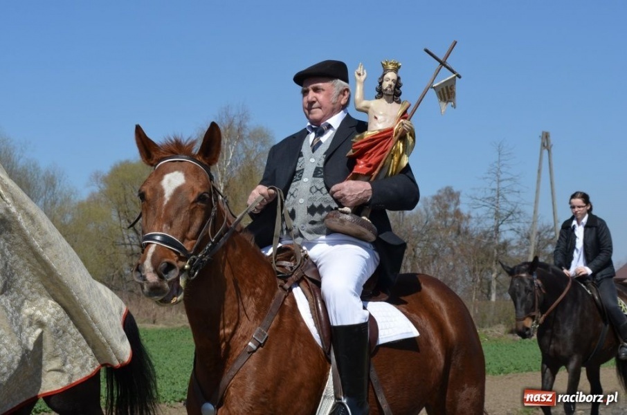 Zdjęcie w galerii na portalu naszraciborz.pl: Lider RAŚ konno w Pietrowicach Wielkich wiadomości z regionu