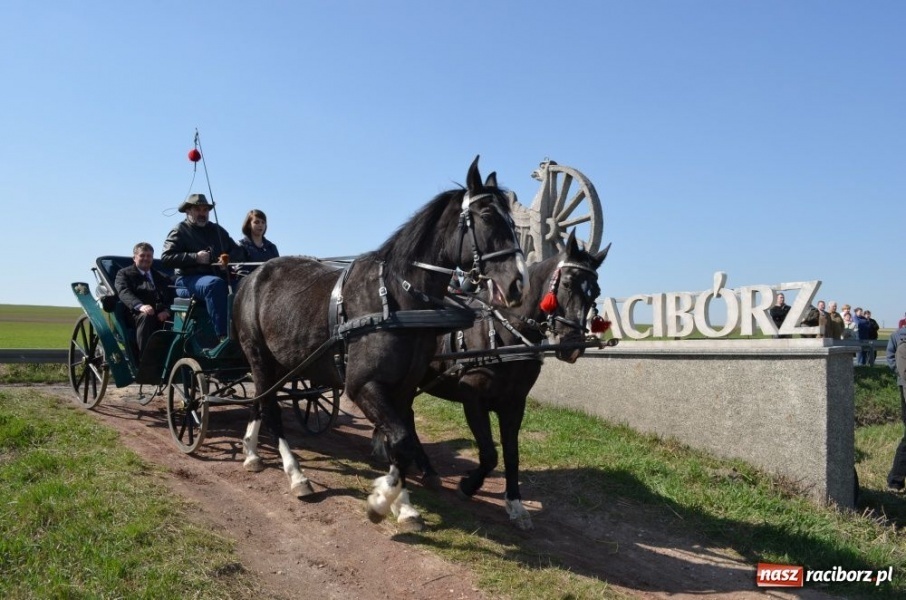 Zdjęcie w galerii na portalu naszraciborz.pl: W Bieńkowicach z wiceministrem wiadomości z regionu