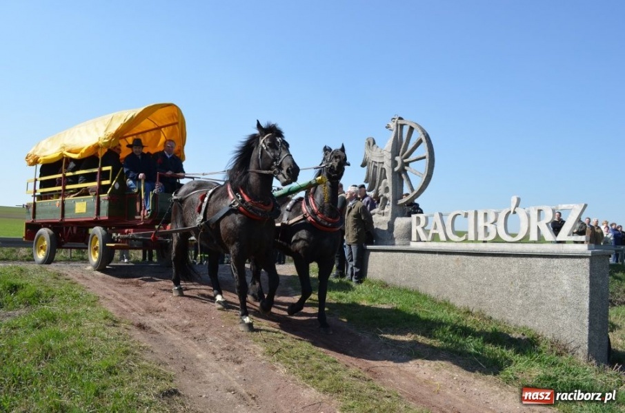 Zdjęcie w galerii na portalu naszraciborz.pl: W Bieńkowicach z wiceministrem wiadomości z regionu
