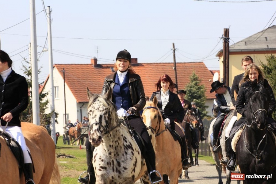 Zdjęcie w galerii na portalu naszraciborz.pl: Kaskaderzy w Zawadzie Książęcej wiadomości z regionu