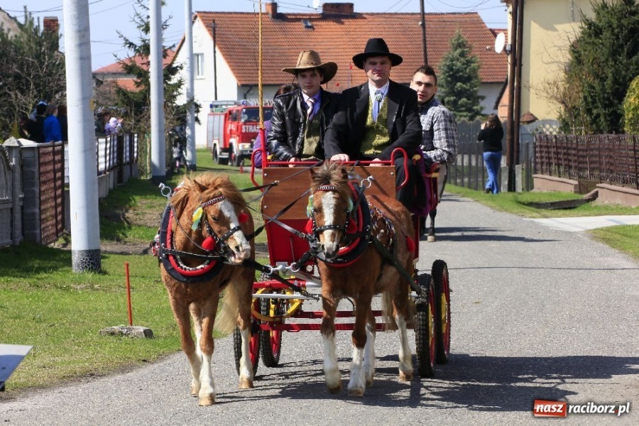 Zdjęcie w galerii na portalu naszraciborz.pl: Kaskaderzy w Zawadzie Książęcej wiadomości z regionu