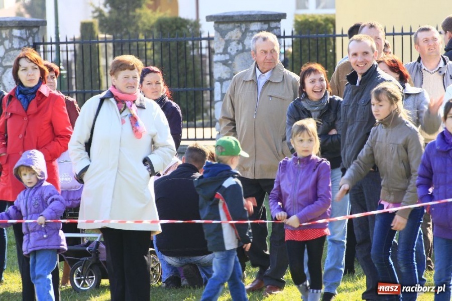 Zdjęcie w galerii na portalu naszraciborz.pl: Kaskaderzy w Zawadzie Książęcej wiadomości z regionu