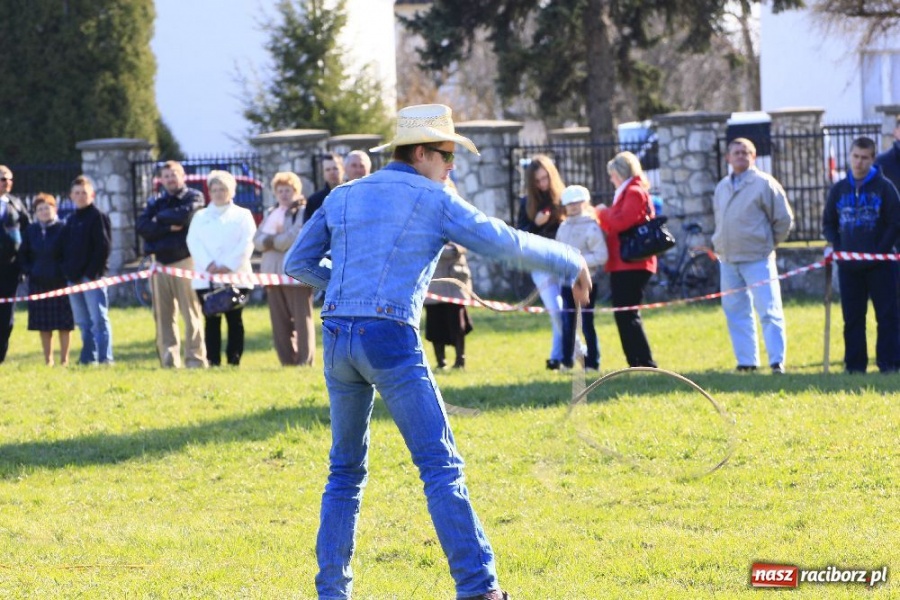 Zdjęcie w galerii na portalu naszraciborz.pl: Kaskaderzy w Zawadzie Książęcej wiadomości z regionu