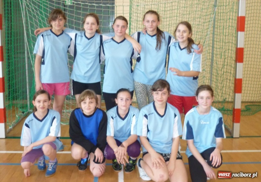 Zdjęcie w galerii na portalu naszraciborz.pl: Szczypiorniści walczyli o awans wiadomości z regionu