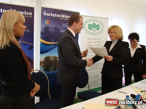 Zdjęcie w galerii na portalu naszraciborz.pl: Wraca życie do stawu Kalina wiadomości z regionu