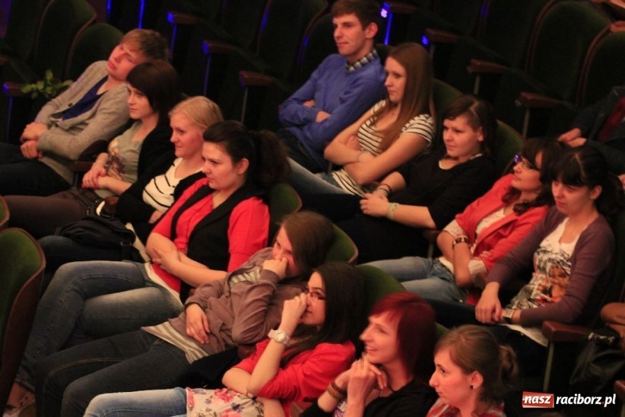 Zdjęcie w galerii na portalu naszraciborz.pl: Diabelskie intrygi zrobiły furorę wiadomości z regionu