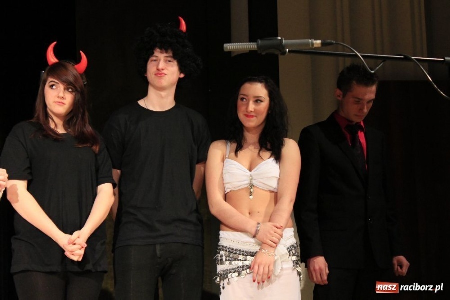 Zdjęcie w galerii na portalu naszraciborz.pl: Diabelskie intrygi zrobiły furorę wiadomości z regionu