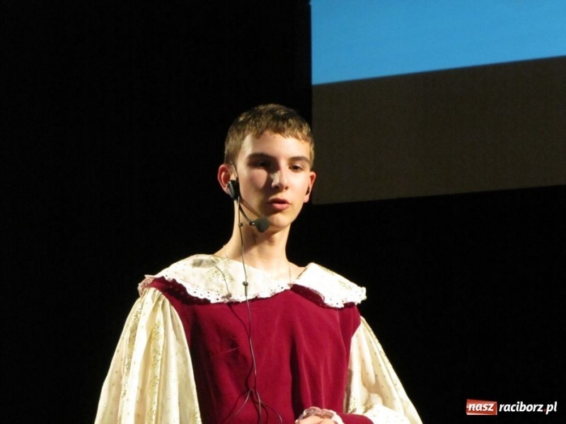 Zdjęcie w galerii na portalu naszraciborz.pl: IRREALIS rozbawiła do łez wiadomości z regionu