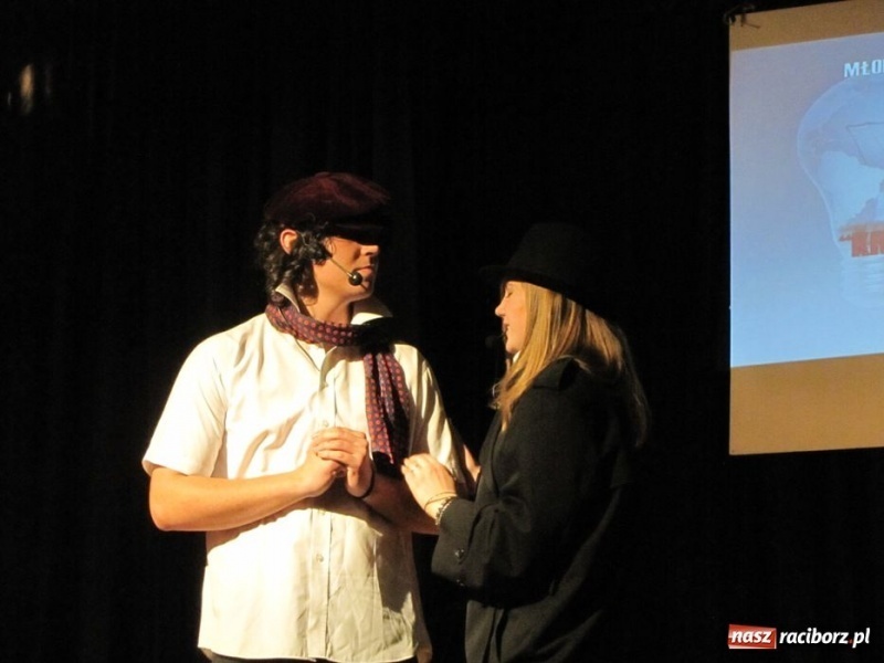 Zdjęcie w galerii na portalu naszraciborz.pl: IRREALIS rozbawiła do łez wiadomości z regionu