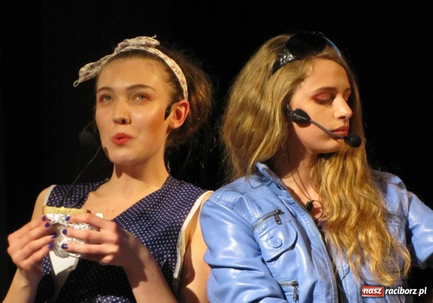 Zdjęcie w galerii na portalu naszraciborz.pl: IRREALIS rozbawiła do łez wiadomości z regionu