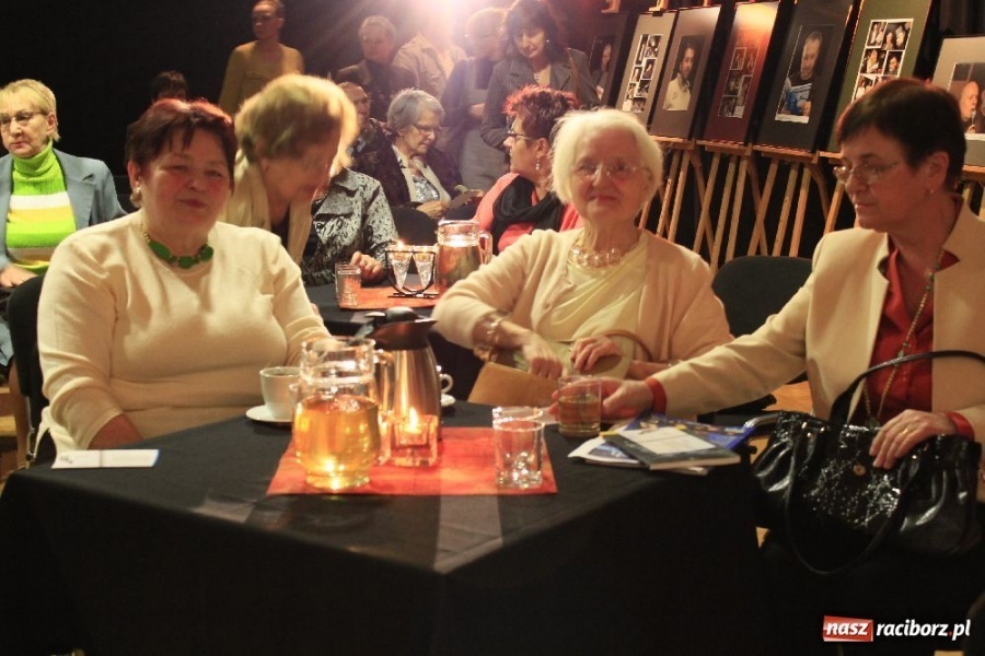 Zdjęcie w galerii na portalu naszraciborz.pl: Promocja 