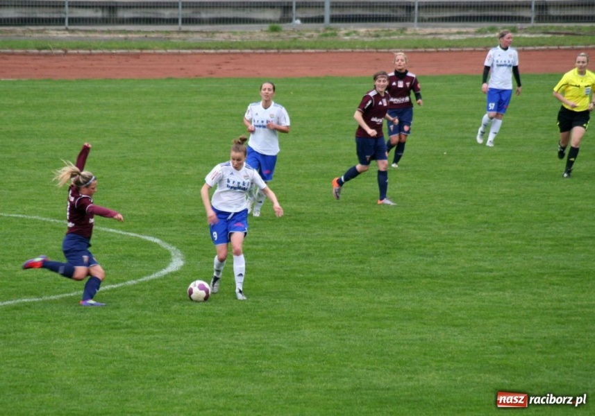 Zdjęcie w galerii na portalu naszraciborz.pl: Unia dopisała trzy punkty z Pogonią wiadomości z regionu