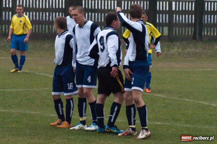 Zdjęcie w galerii na portalu naszraciborz.pl: LKS Owsiszcze coraz bliżej B klasy wiadomości z regionu