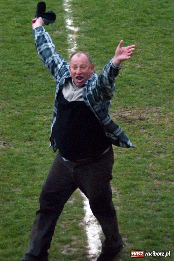 Zdjęcie w galerii na portalu naszraciborz.pl: LKS Owsiszcze coraz bliżej B klasy wiadomości z regionu