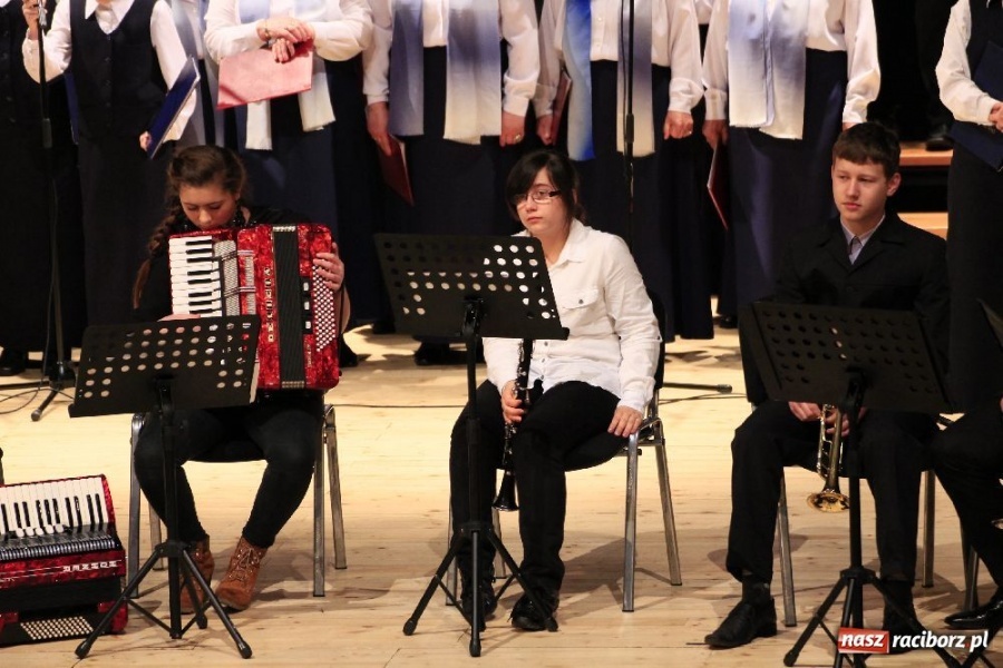 Zdjęcie w galerii na portalu naszraciborz.pl: Festiwal Pieśni Stanisława Moniuszki wiadomości z regionu