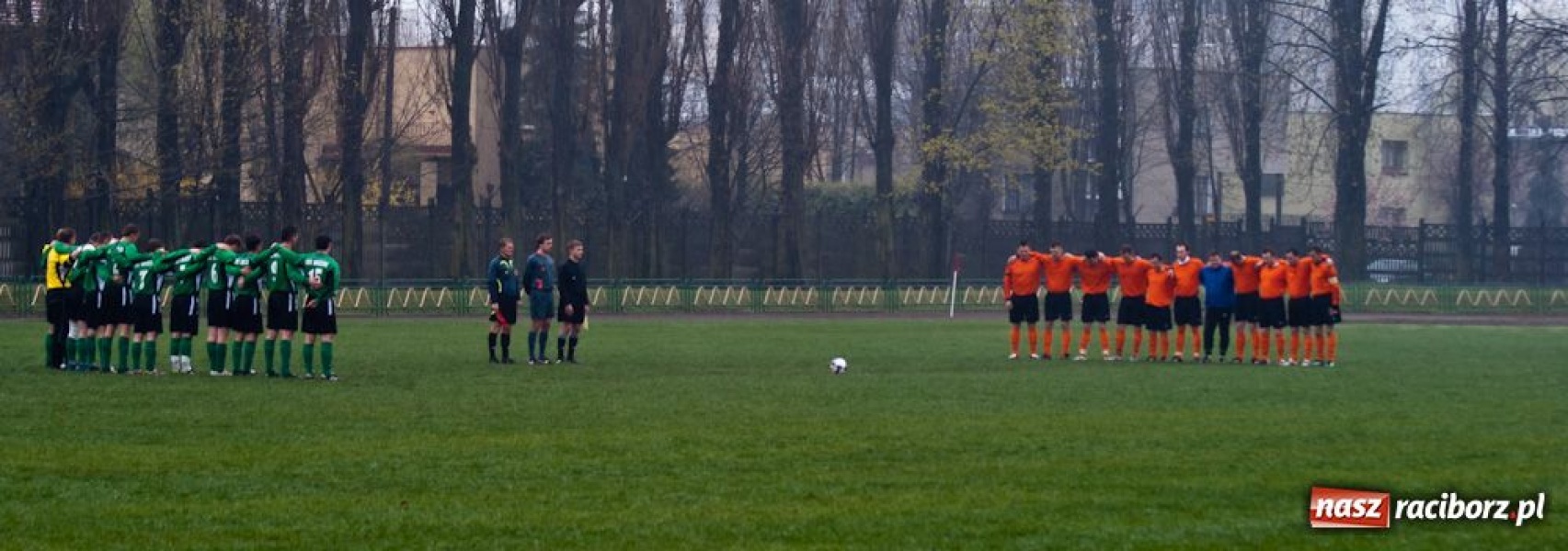 Zdjęcie w galerii na portalu naszraciborz.pl: Rezerwy Gaszowic lepsze w piłkę błotną wiadomości z regionu