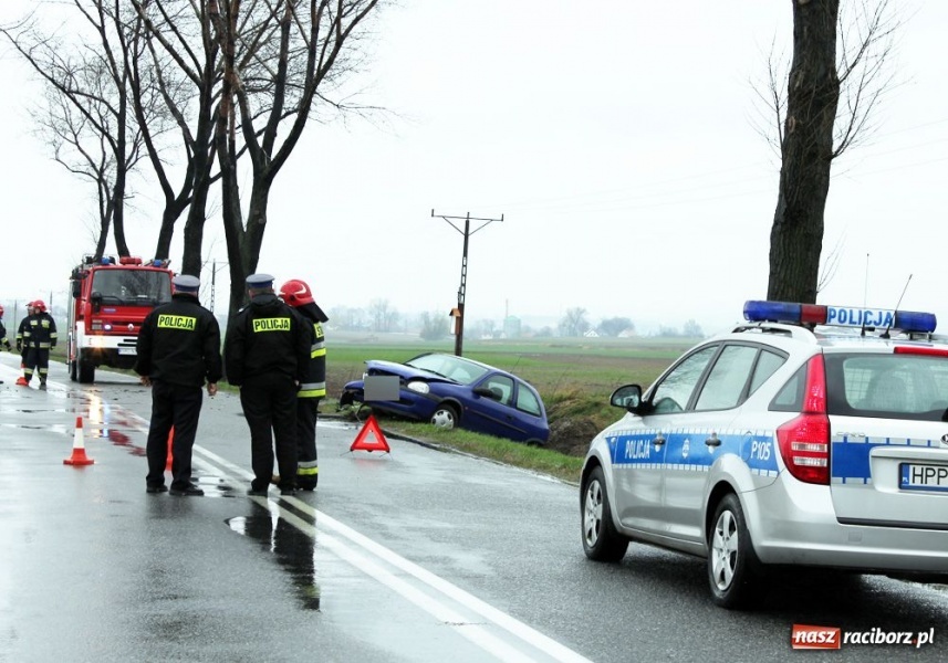 Zdjęcie w galerii na portalu naszraciborz.pl: Wypadek na trasie Sudół-Bojanów wiadomości z regionu
