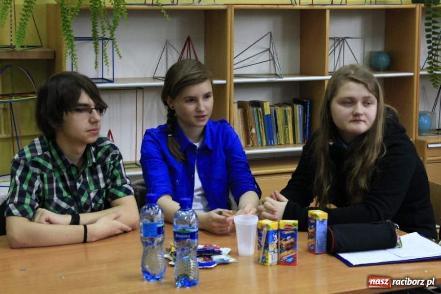 Zdjęcie w galerii na portalu naszraciborz.pl: Konkurs Wiedzy o Ziemi Raciborskiej wiadomości z regionu