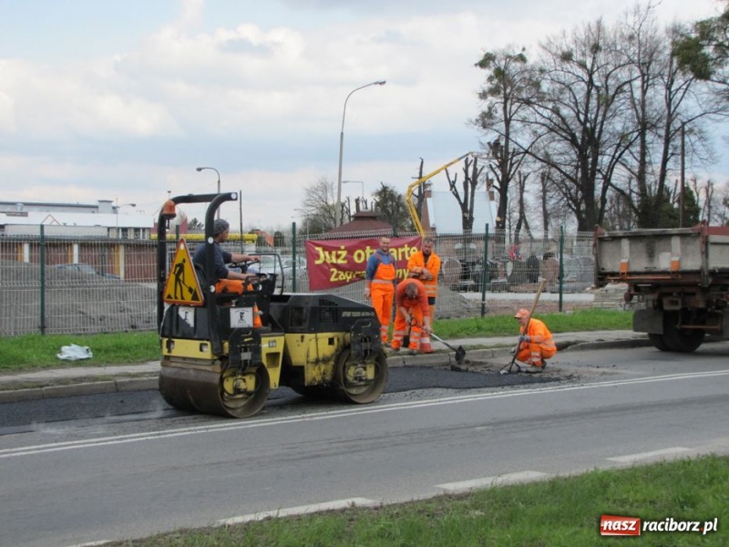 Zdjęcie w galerii na portalu naszraciborz.pl: Armii Krajowej i Rudzka w remoncie wiadomości z regionu