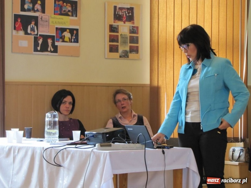 Zdjęcie w galerii na portalu naszraciborz.pl: Sukces dziecka ważny dla nauczycieli wiadomości z regionu