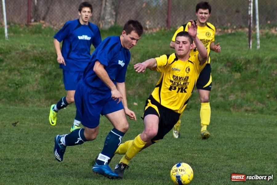 Zdjęcie w galerii na portalu naszraciborz.pl: Zagrali równo, Forteca 3 punkty, a Rafako... wiadomości z regionu